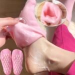 1 Pair Reusable Silicone Spa Gel Socks For Dry Feet And Cracked Heel Treatment ? Moisturizing Hydrating Softening And Skin Smoothing Overnight Foot Care